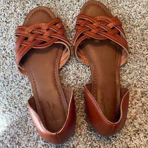 Universal thread flats